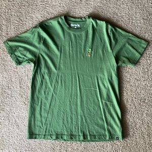 Hurley Hawaii Embroidered T-Shirt - Size L